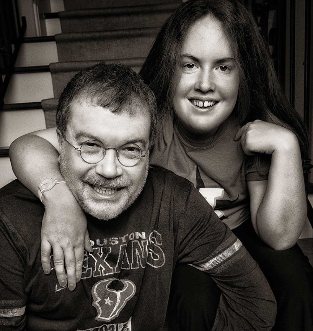 Photo of Dr. Peter Hotez posing with his daughter, Rachel (Credit: Copyright 2017 Brian Goldman/Goldman Pictures)